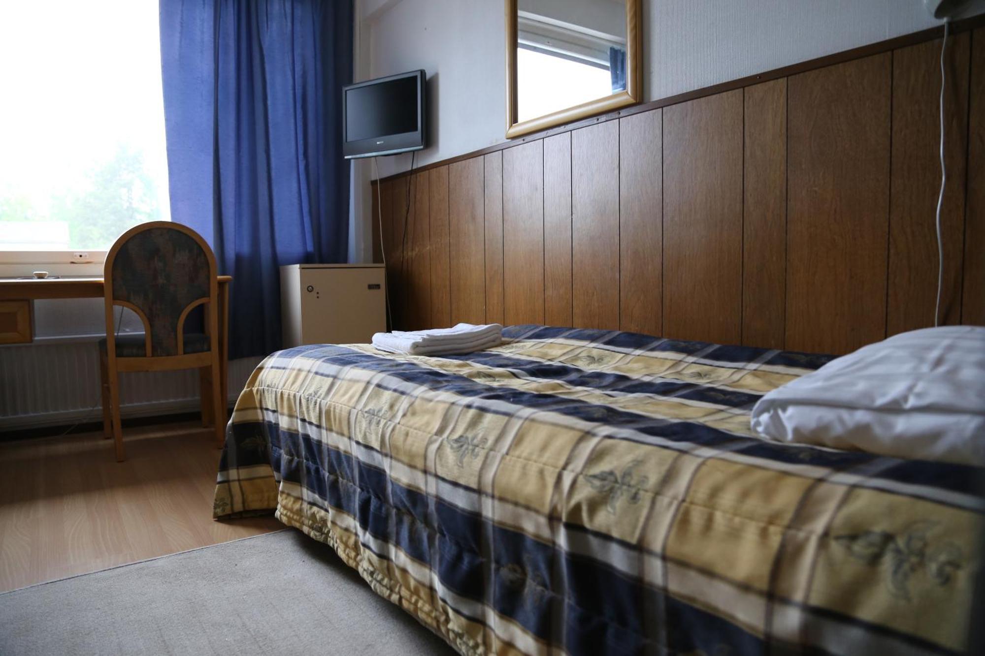 Hotelli Iisalmen Seurahuone Idensalmi Rom bilde